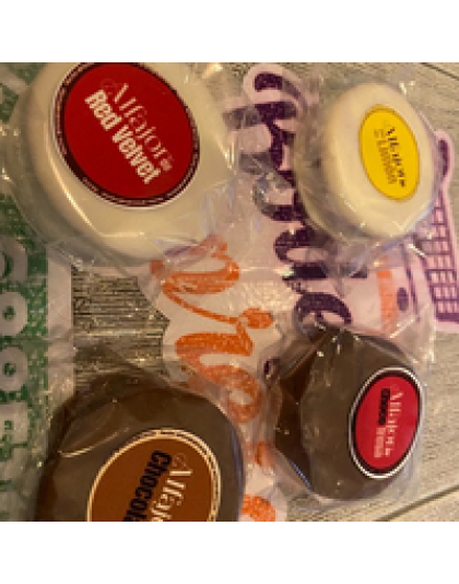 ALFAJORES COOKIES FULL OF LOVE
